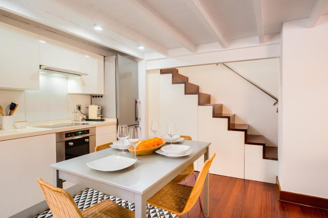 Stylish Loft Duplex - Alameda Apartment เซบีญา ภายนอก รูปภาพ