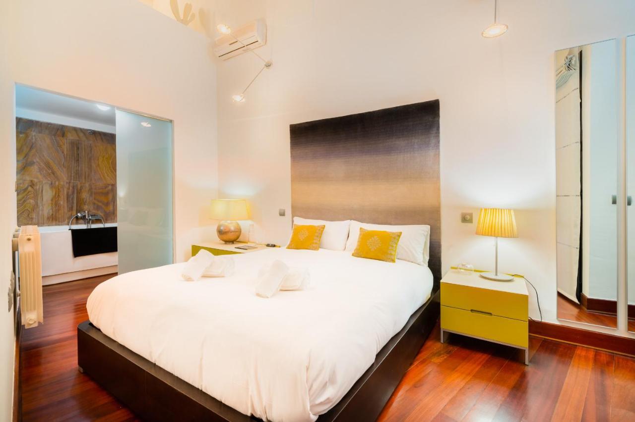 Stylish Loft Duplex - Alameda Apartment เซบีญา ภายนอก รูปภาพ