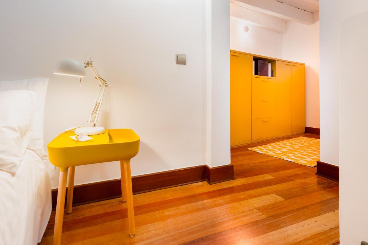 Stylish Loft Duplex - Alameda Apartment เซบีญา ภายนอก รูปภาพ