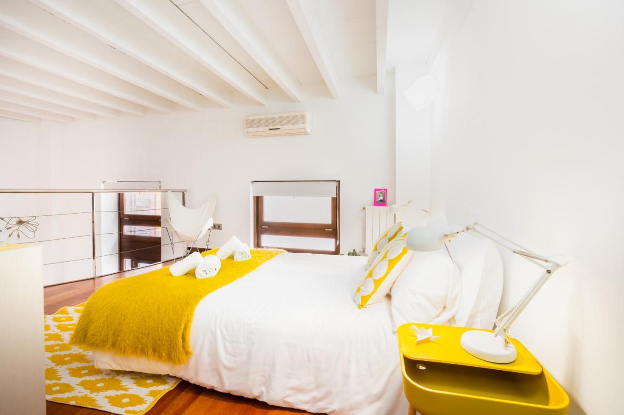 Stylish Loft Duplex - Alameda Apartment เซบีญา ภายนอก รูปภาพ